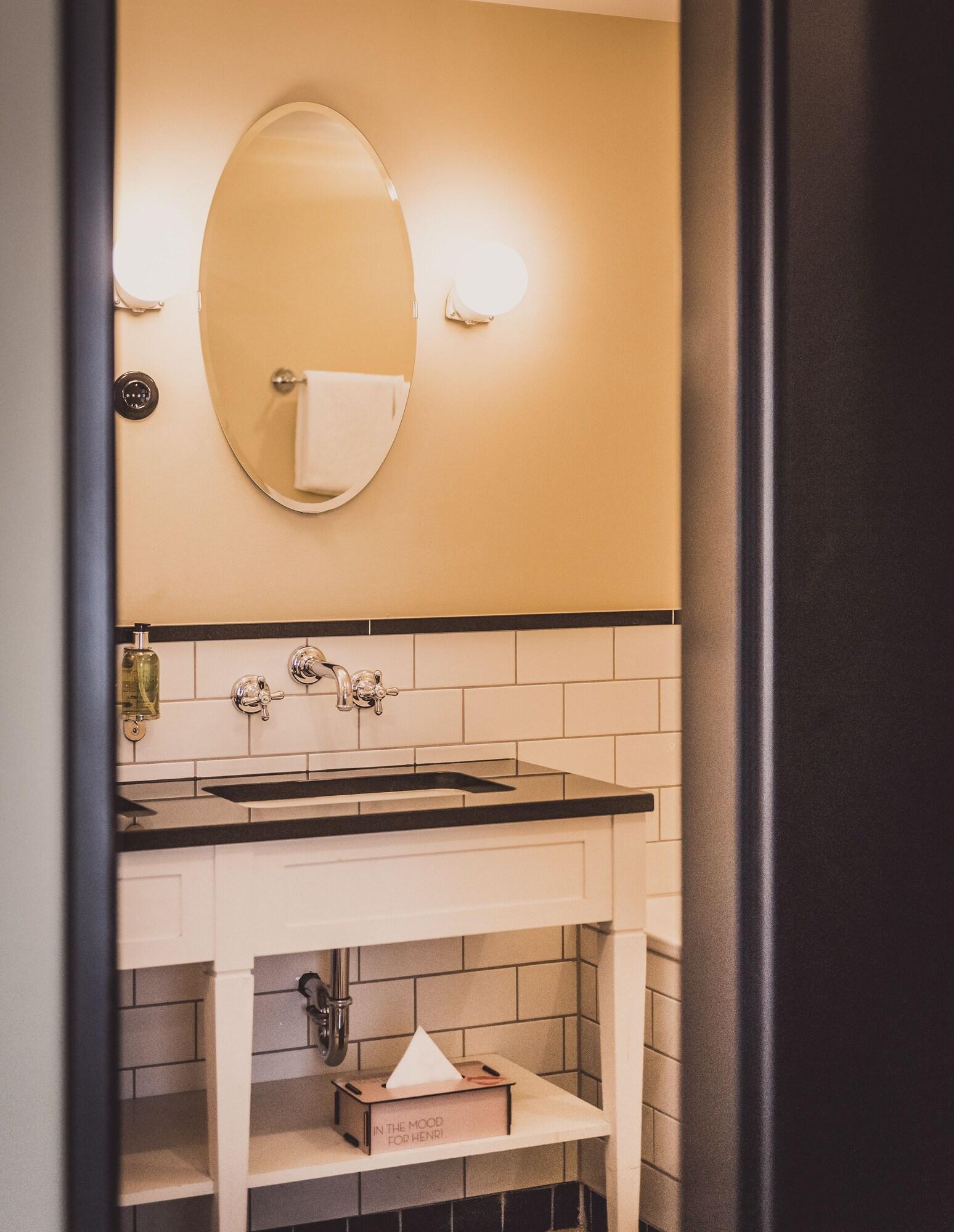 Henri Hotel Hamburg Downtown Bagian luar foto
